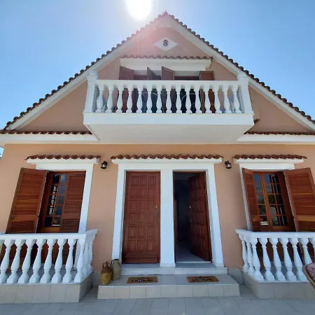 Lazaratos - Breathtaking Bay & Mountain View *