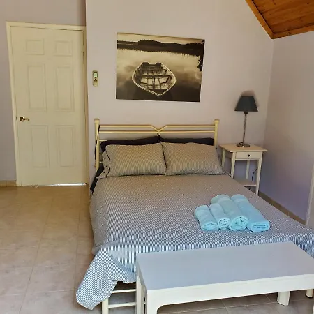 Lazaratos - Breathtaking Bay & Mountain View Villa *
